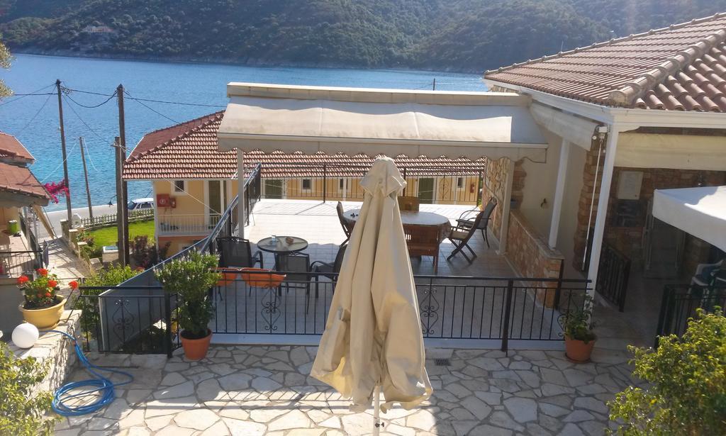 Ferienwohnung Porto Poros Mikros Gialos Exterior foto