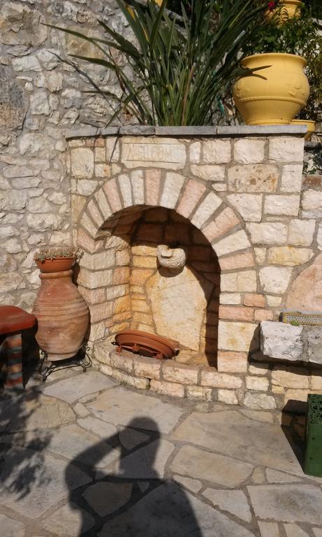 Ferienwohnung Porto Poros Mikros Gialos Exterior foto